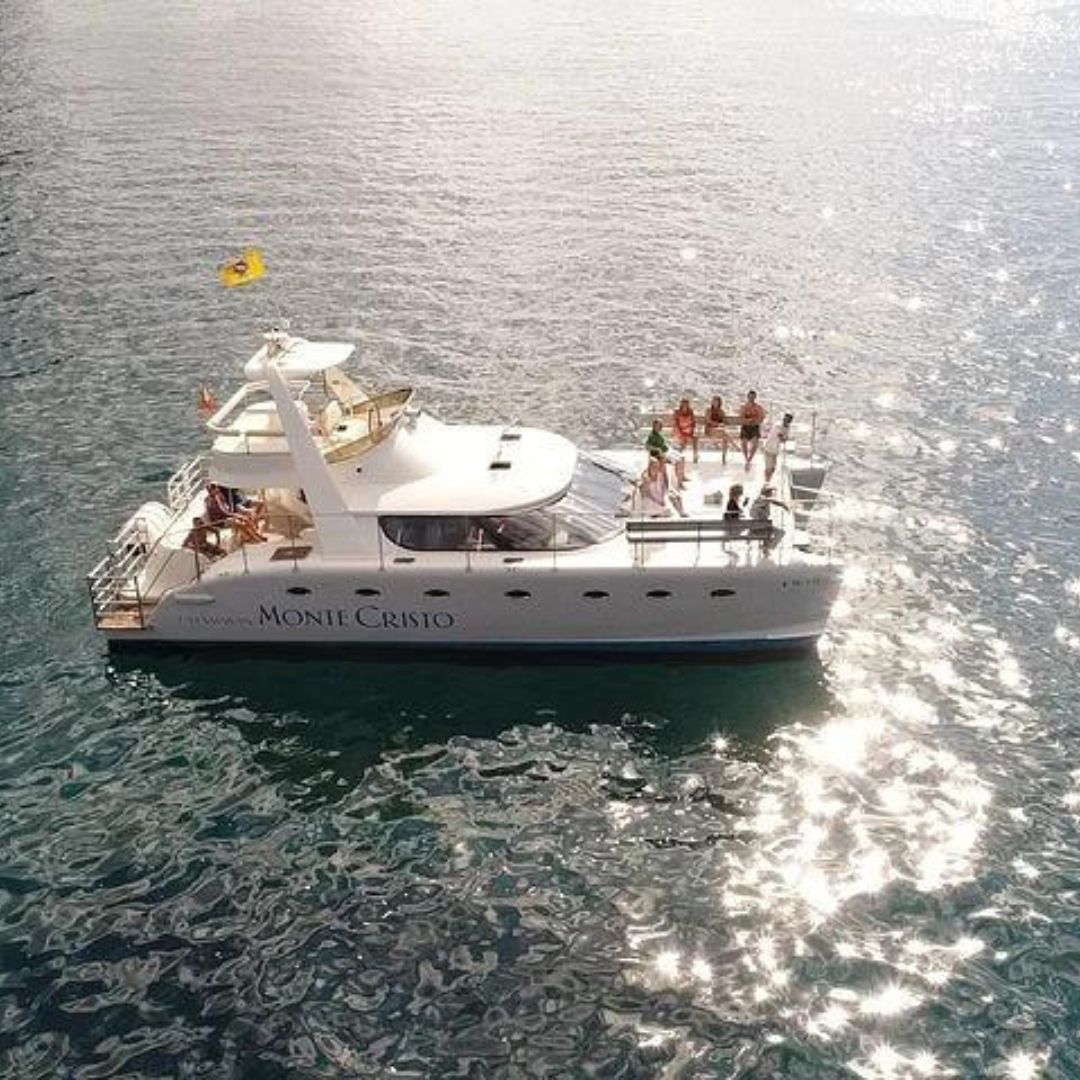 luxury catamaran in tenerife
