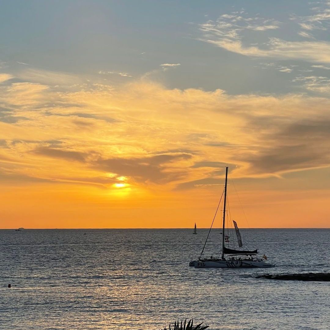 romantic-sunset-boat-trip-tenerife-1080-7