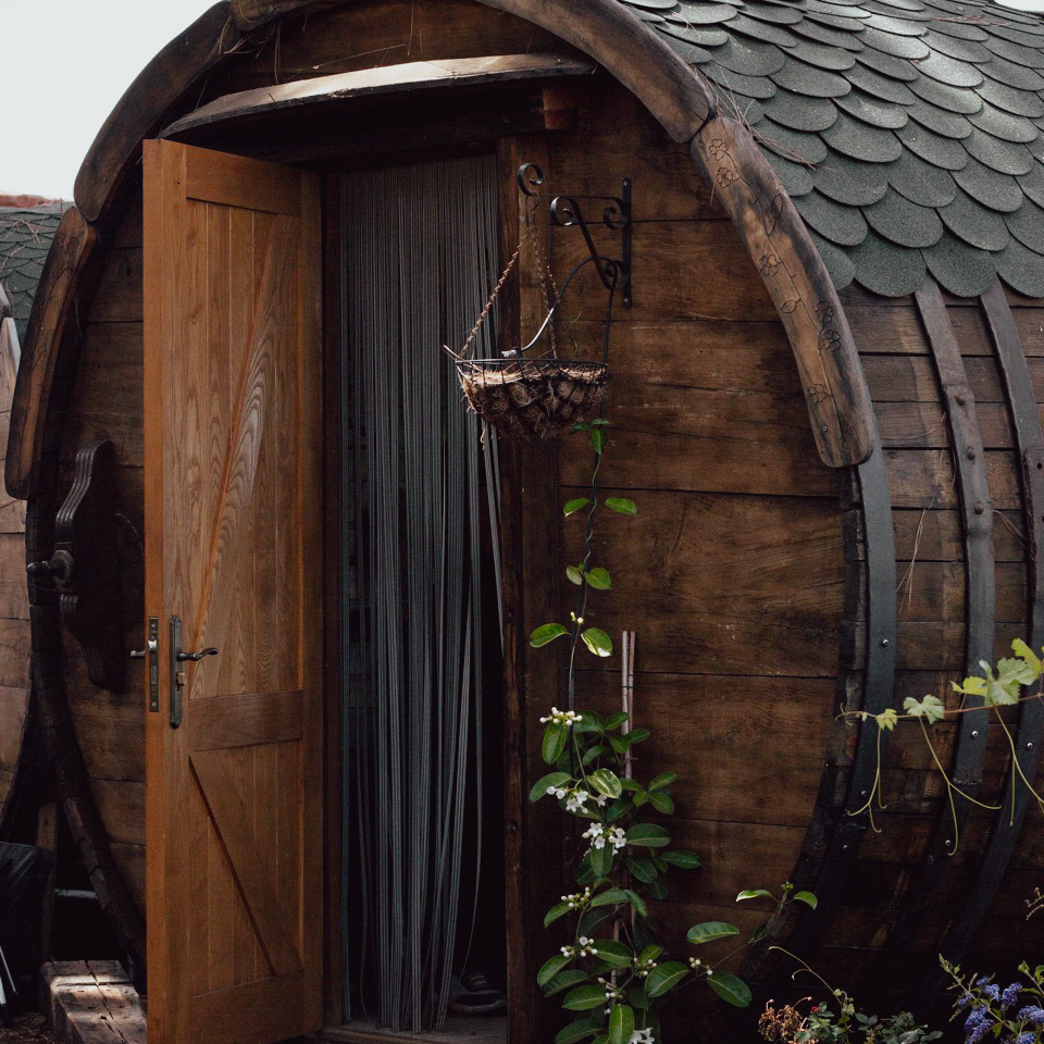 Extravagant accommodation in a barrel, with a terrace facing the ocean and forests of Tenerife.